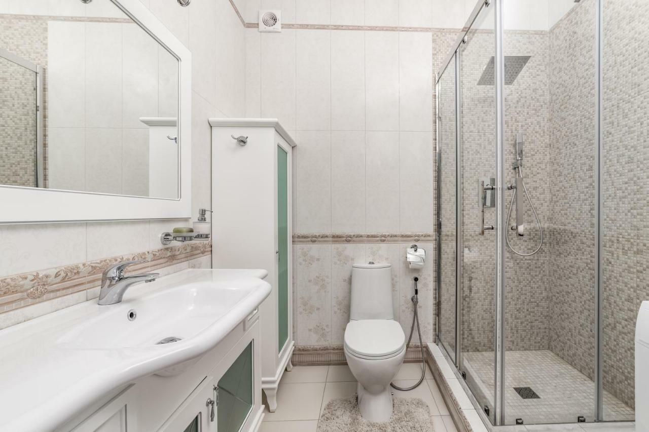 Vip Level Sea View Apartment Одеса Екстер'єр фото