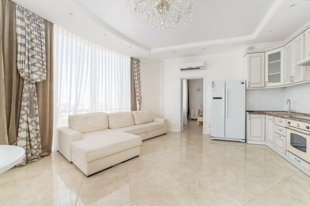 Vip Level Sea View Apartment Одеса Екстер'єр фото